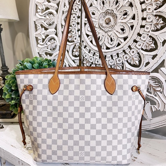 Louis Vuitton Handbags - Authenticated Louis Vuitton Neverfull MM Damier Azur
